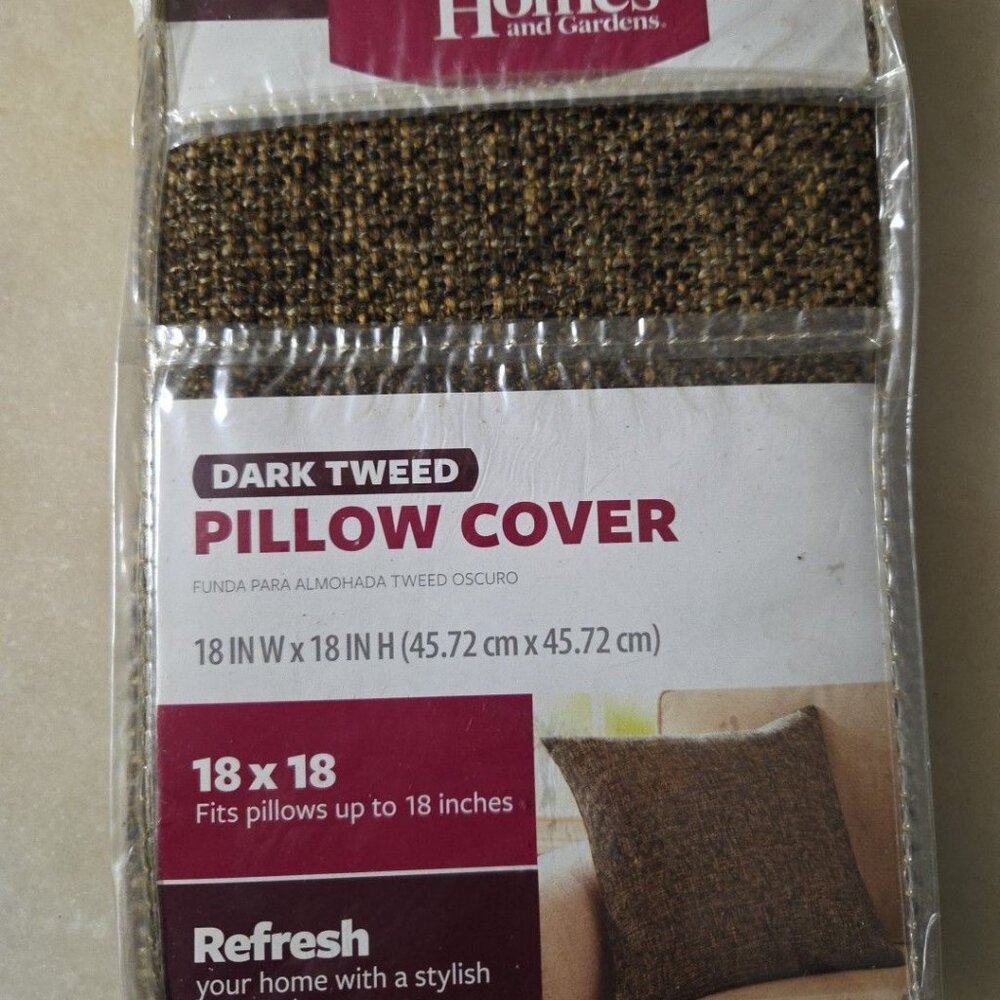 Better Homes &Gardens 300 Thread Count 2 Standard /Queen Pillowcases 100% COTTON